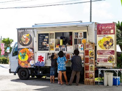 金武町キッチンカーぎんばる屋